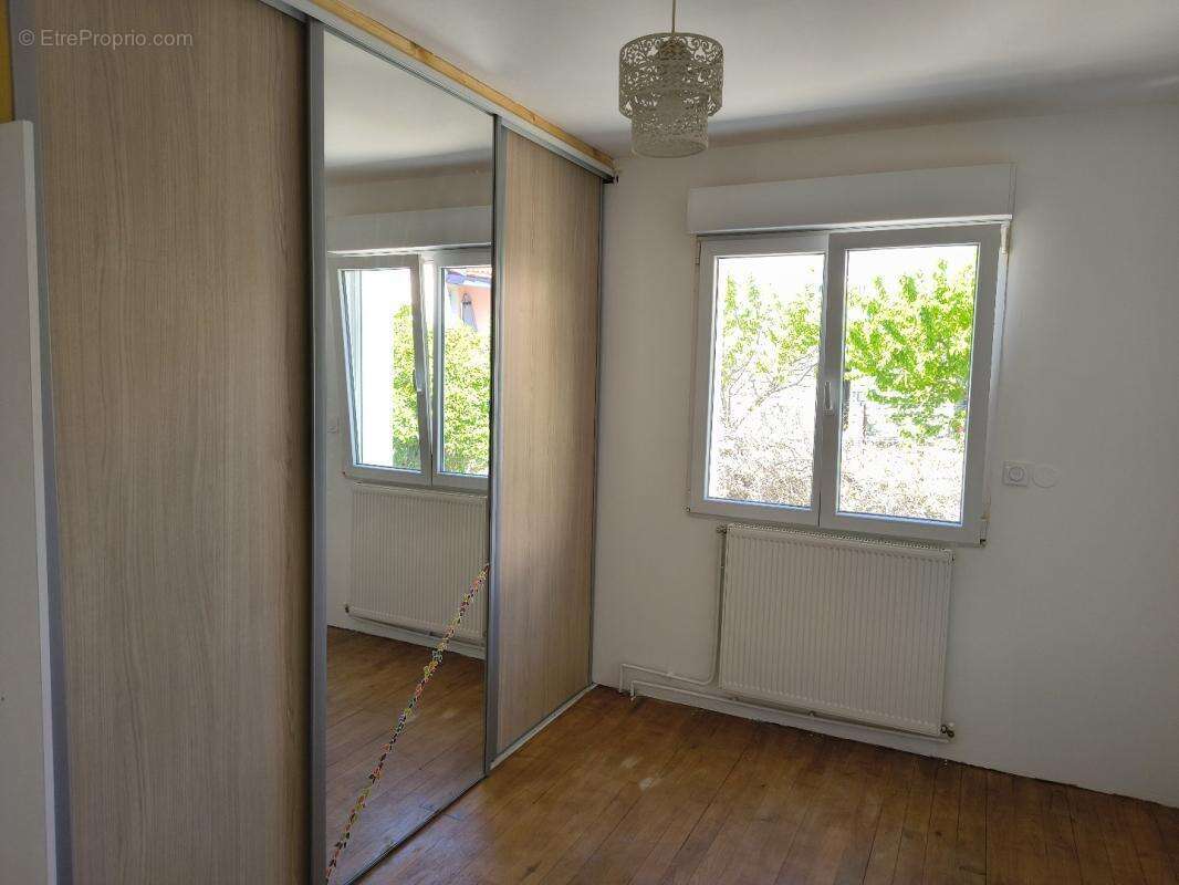 Maison à QUILLAN