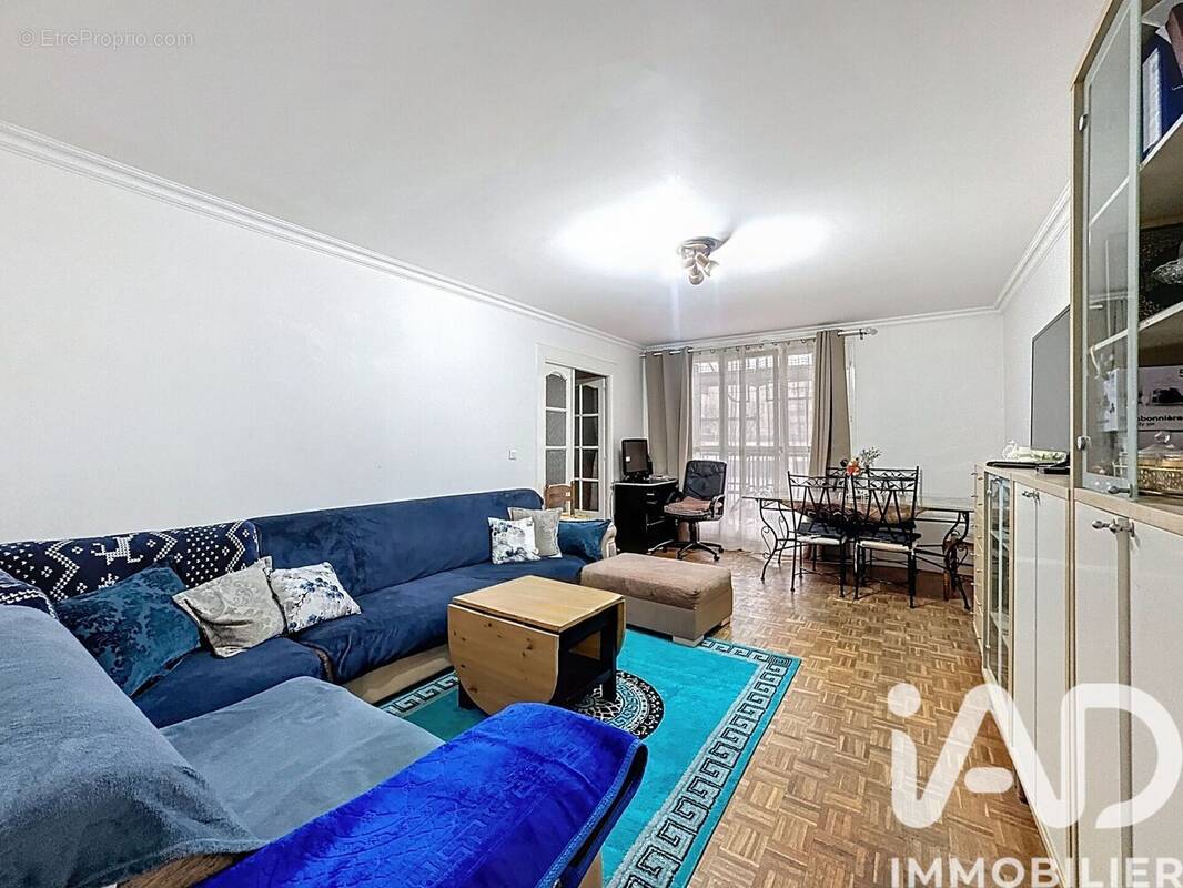 Photo 1 - Appartement à VILLENEUVE-LA-GARENNE