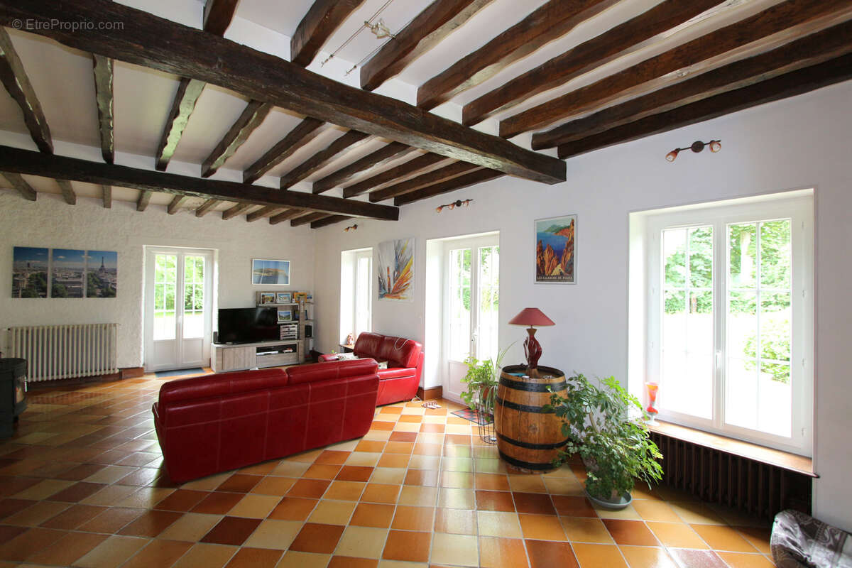 Maison à POUGUES-LES-EAUX
