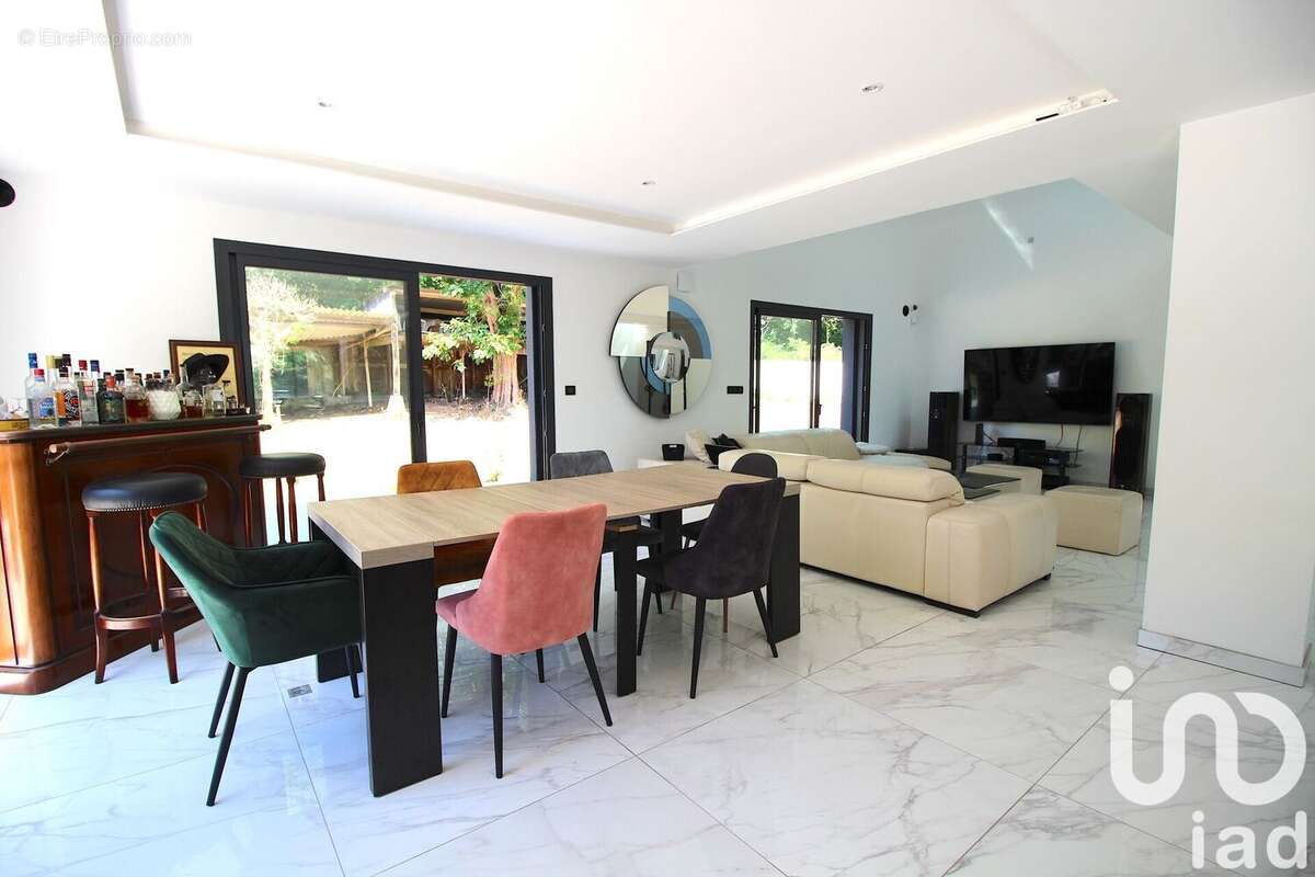 Photo 3 - Maison à ANGERVILLIERS