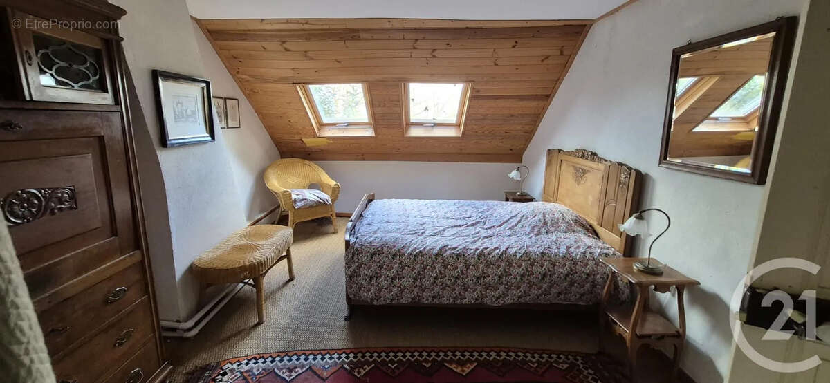 Maison 218 m² à Saint-Usuge  - photo 16