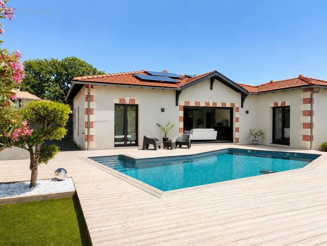 Photo 1 - Maison à GUJAN-MESTRAS