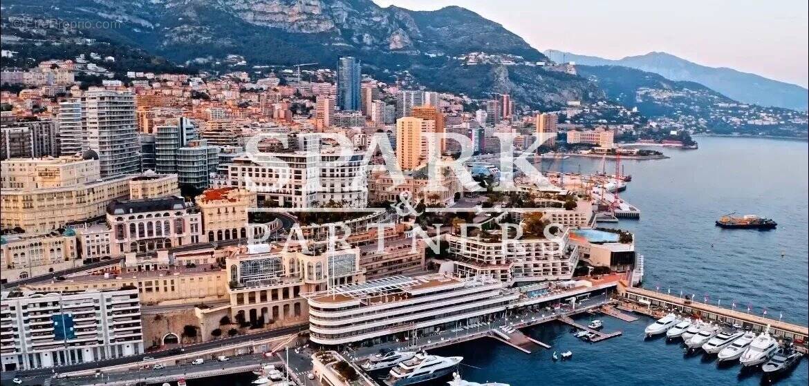 Appartement à BEAUSOLEIL