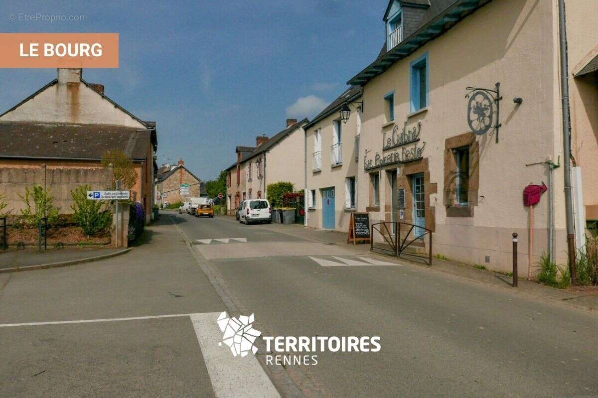 Terrain à SAINT-SULPICE-LA-FORET