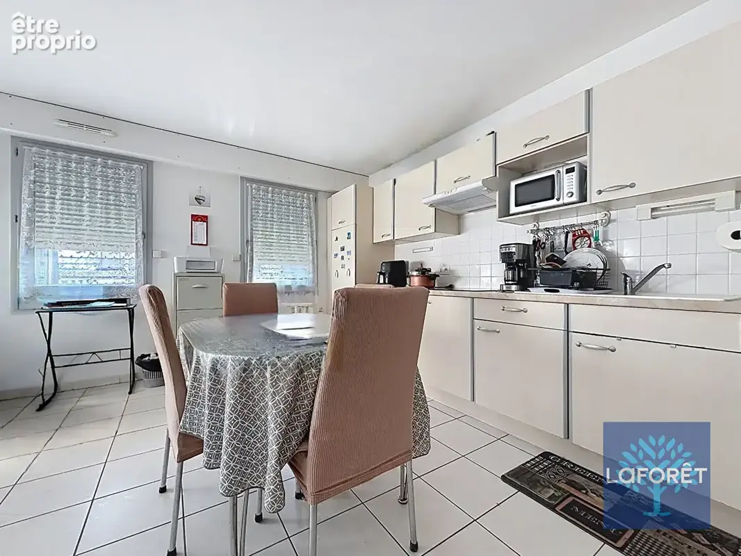 Appartement Les Sables D'Olonne 3 pièce(s) 61.86 m2 - photo 2