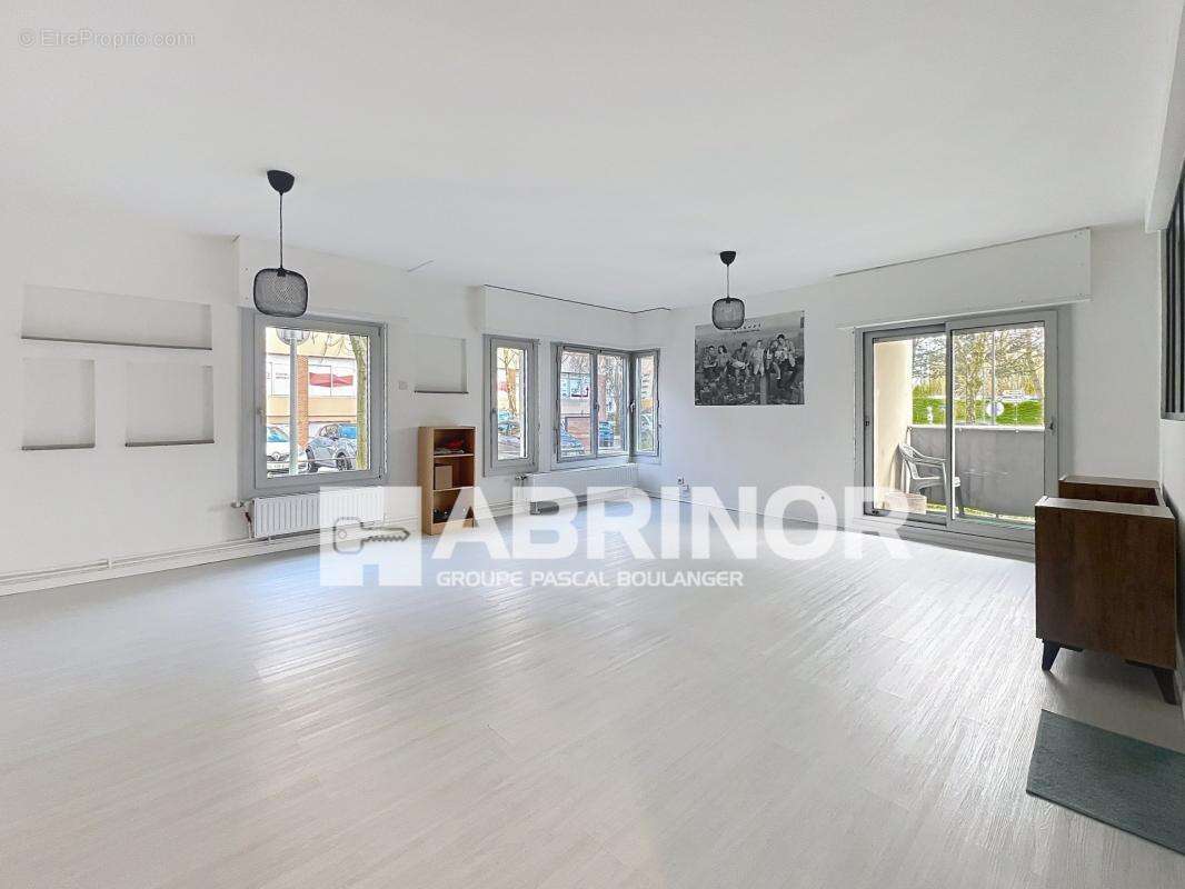 Appartement à LA MADELEINE