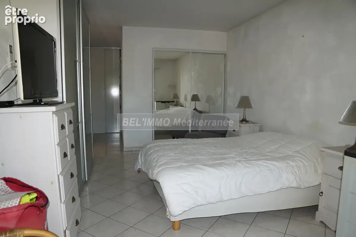 F2-cabine, 2 Terrasses et Parking en /s-sol - photo 7