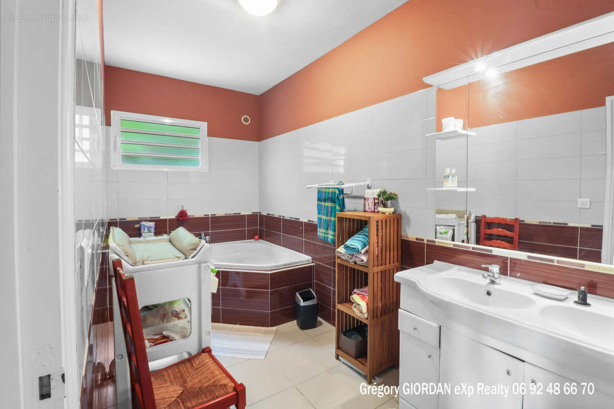 Maison à LE TAMPON