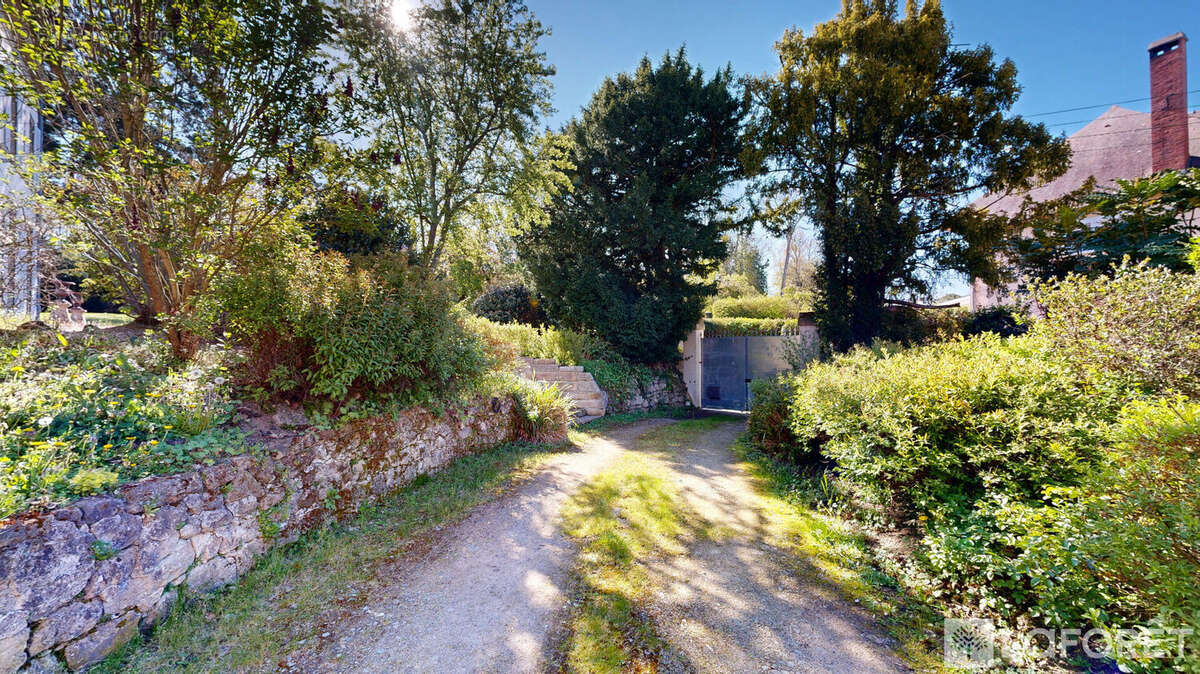 Maison à BOURBON-L'ARCHAMBAULT