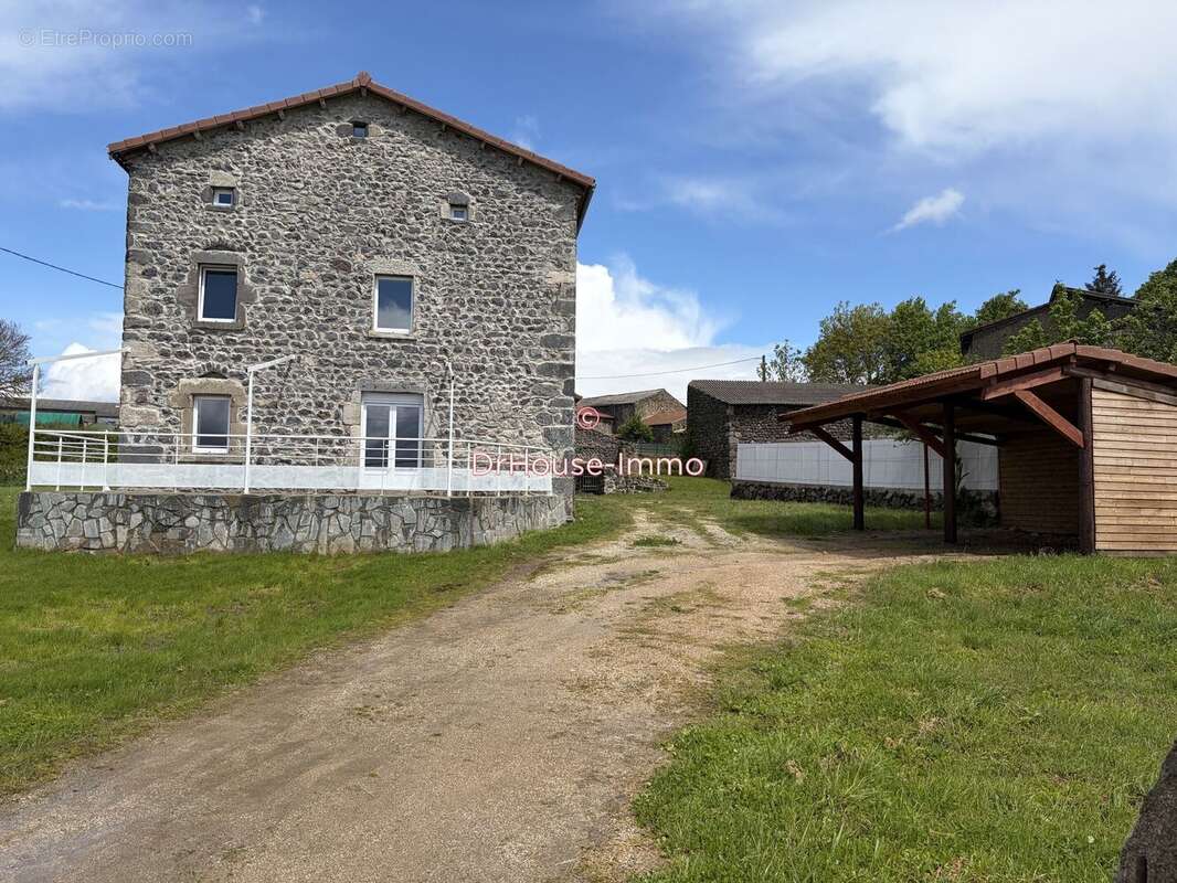 Maison à SAINT-HAON