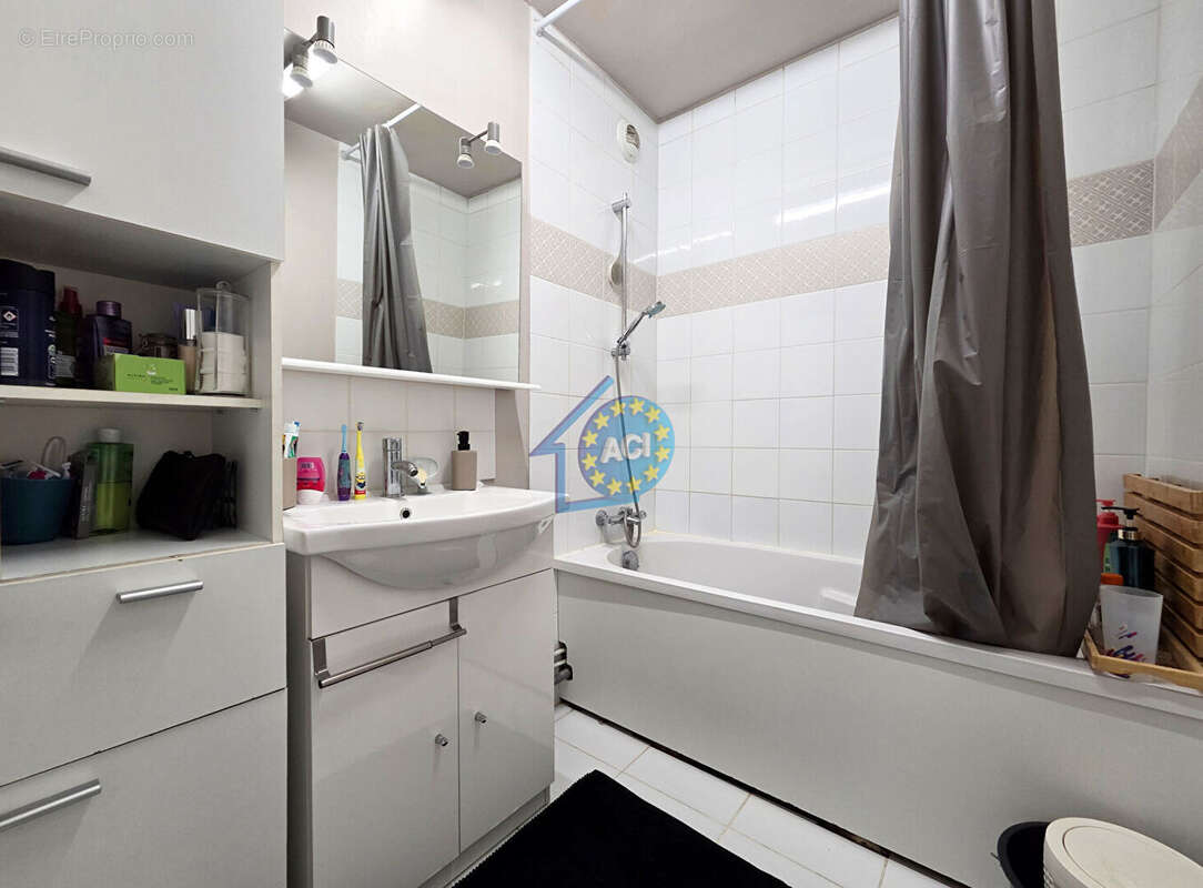 Appartement à MANTES-LA-JOLIE