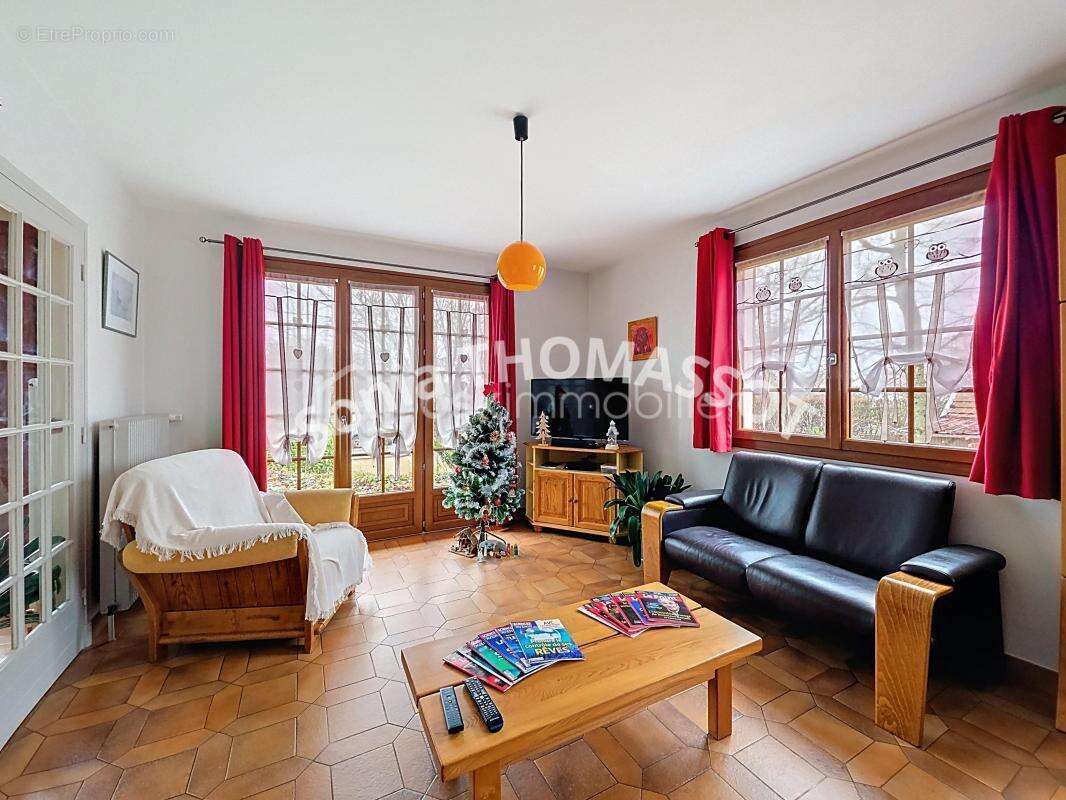 Maison à SAINT-USAGE