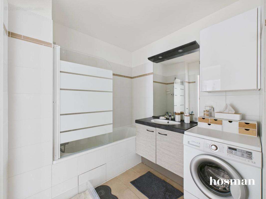 Appartement à CHARENTON-LE-PONT