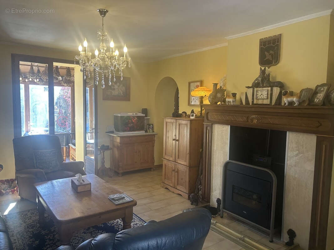 Maison à VILLEFRANCHE-DE-LONCHAT