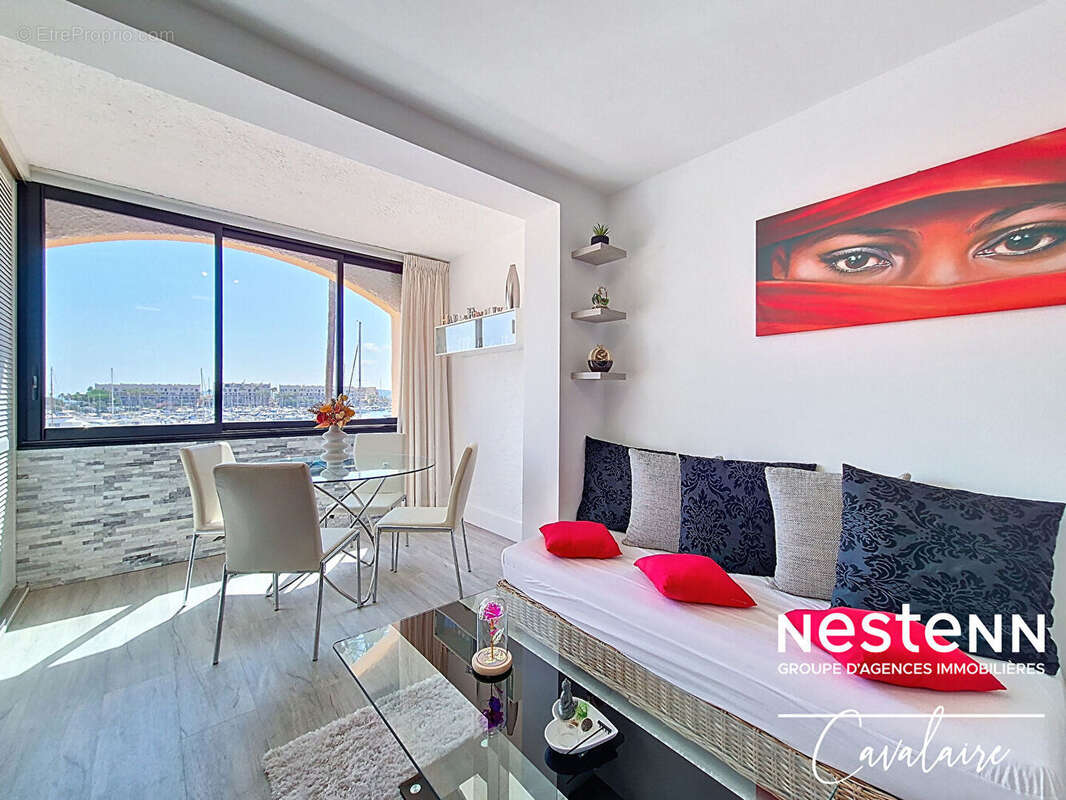 Appartement à COGOLIN