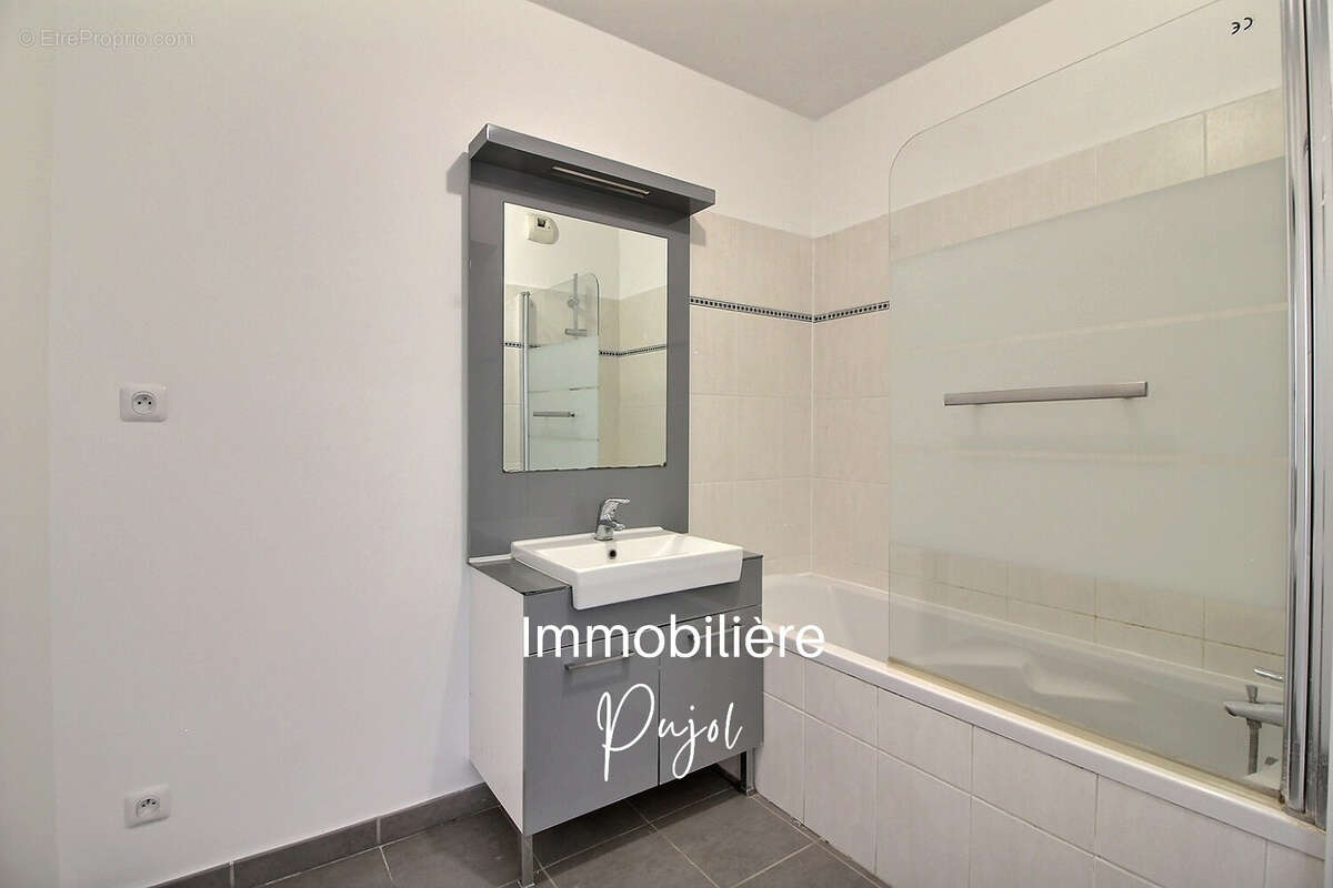 Appartement à MARSEILLE-10E
