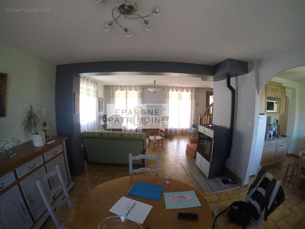Maison 156 m² à Villette-D'anthon  - photo 5