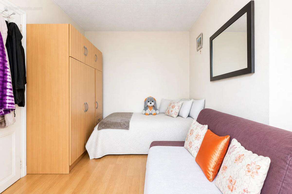 Appartement à CLICHY