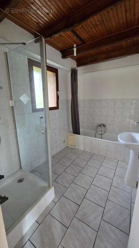 Photo 8 - Maison à LEIGNES-SUR-FONTAINE