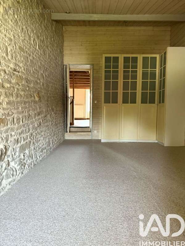Maison 144 m² à Sansais  - photo 7