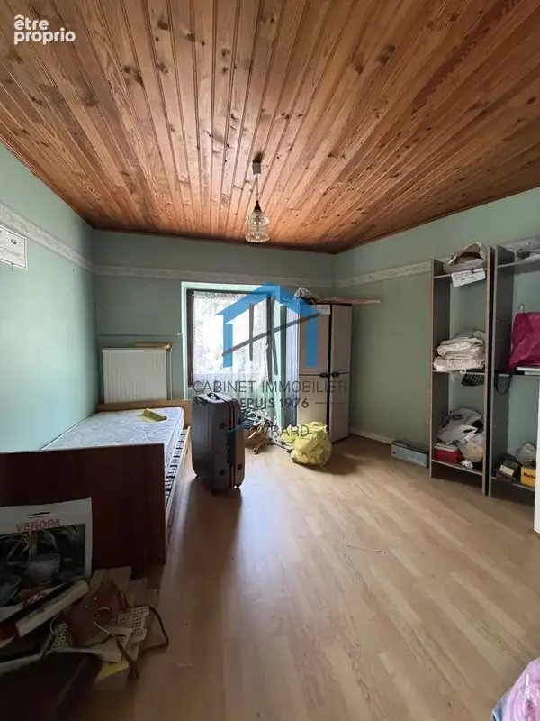 Maison de ville à réhabiliter de 65.34 m2 sur 288 m2 de terrain clos. - photo 5