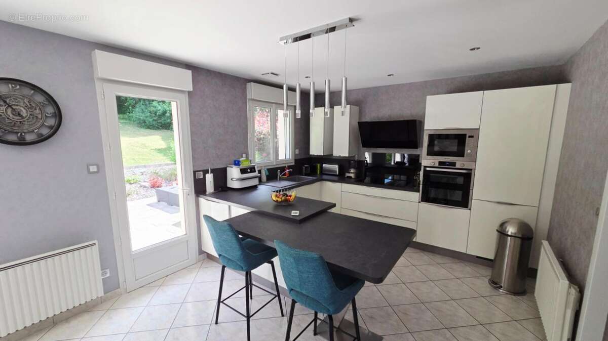 Maison 6 pièces 111 m² - photo 8