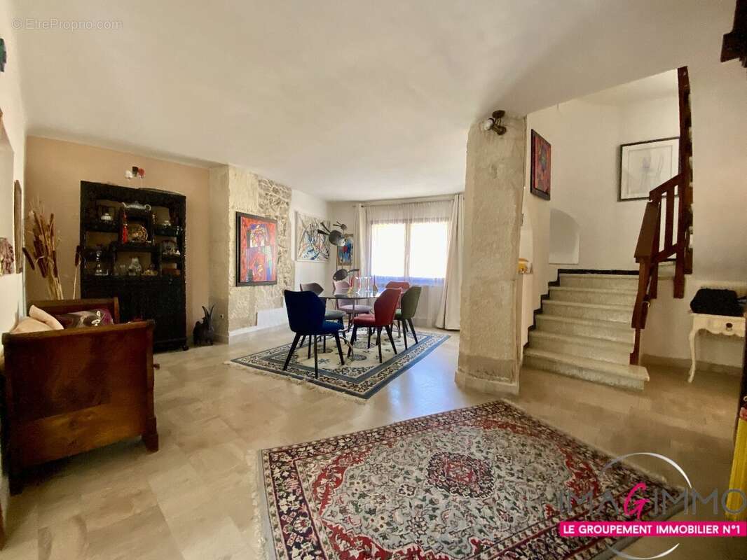 Maison à VENDARGUES