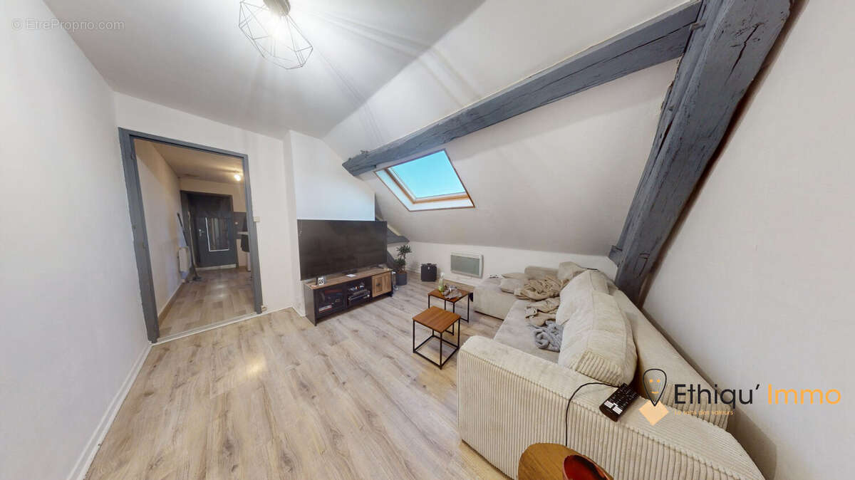 Appartement 73 m² à Sainte-Savine  - photo 2