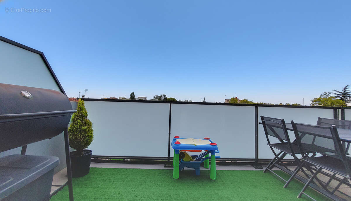 Appartement à SAINT-PRIEST