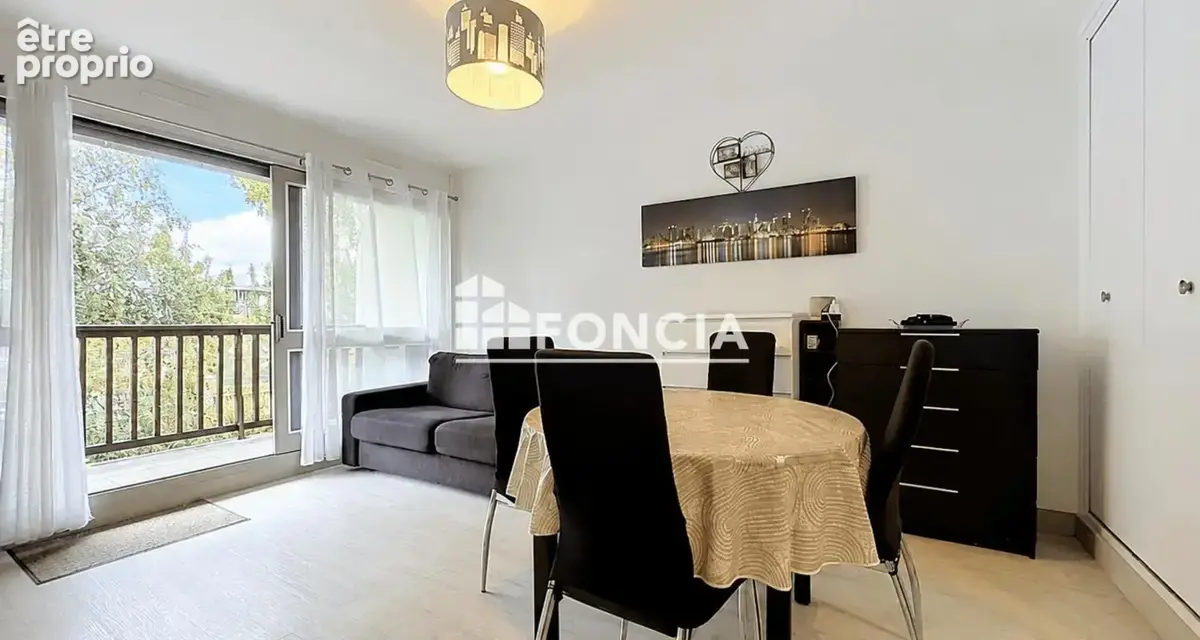 Appartement 2 pièces avec beau balcon et piscine - photo 8