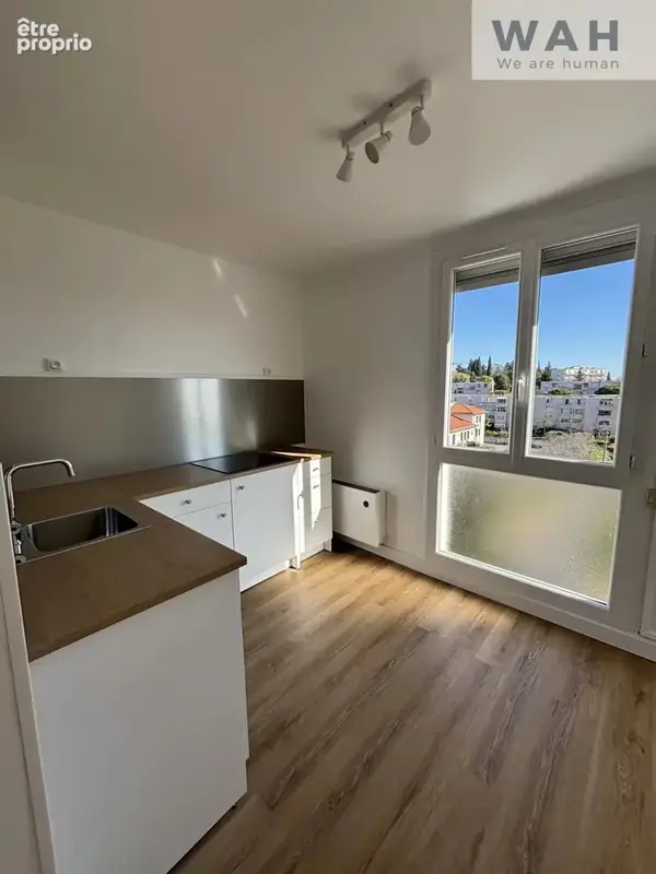 Montpellier sud   appartement t4 de 97 m2   dernier étage - photo 2
