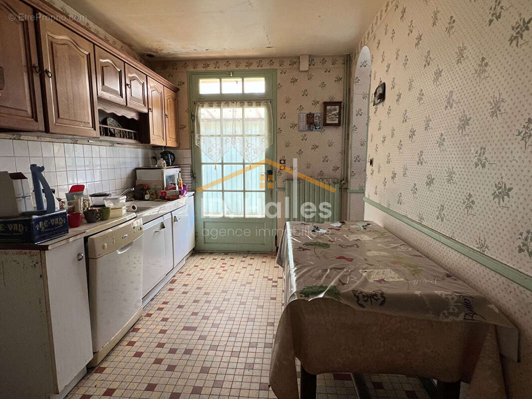 Maison 4 pièces à vendre à Renazé - Réf 3291LC - photo 7