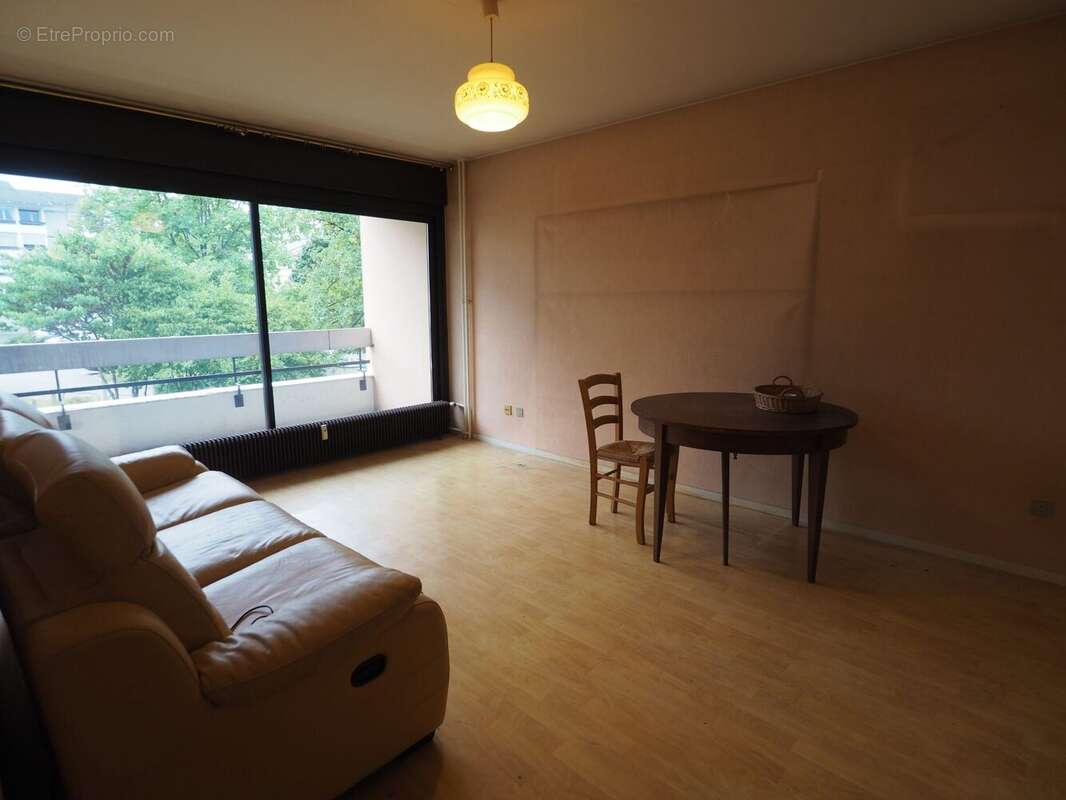 Appartement à SEYNOD