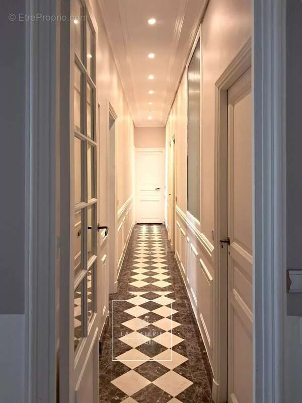 Très bel appartement familial de 145m2 au coeur du 12ème arrondissement, proche de tous les commerces et transports - photo 8