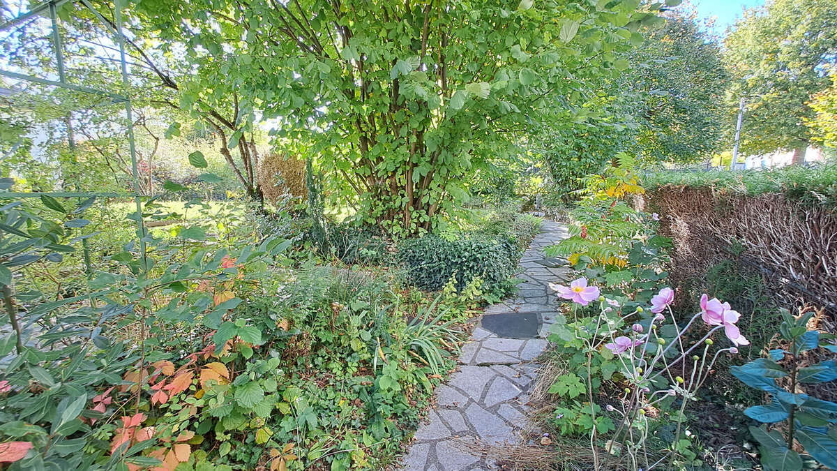 Maison à SAINT-REMY-LES-CHEVREUSE