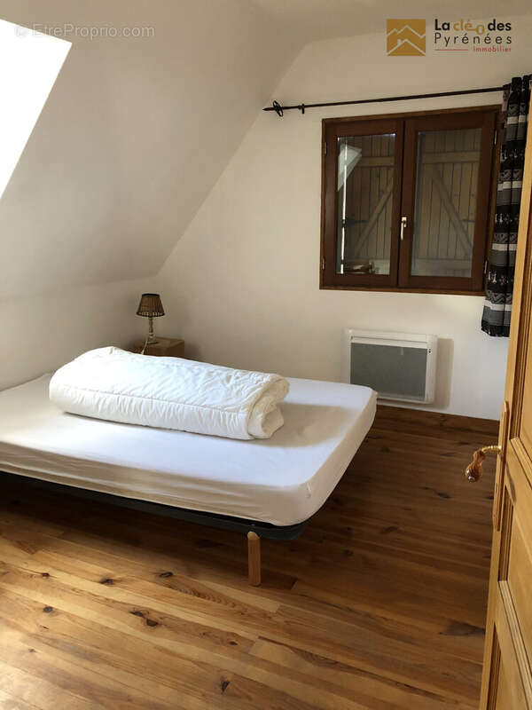 Maison à AZET