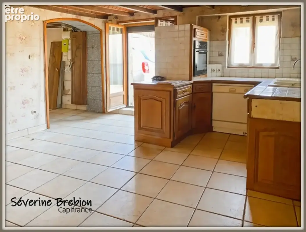 Maison spacieuse, gros potentiel, garage, terrasse – Peschadoires, à 5 min de Thiers - photo 12