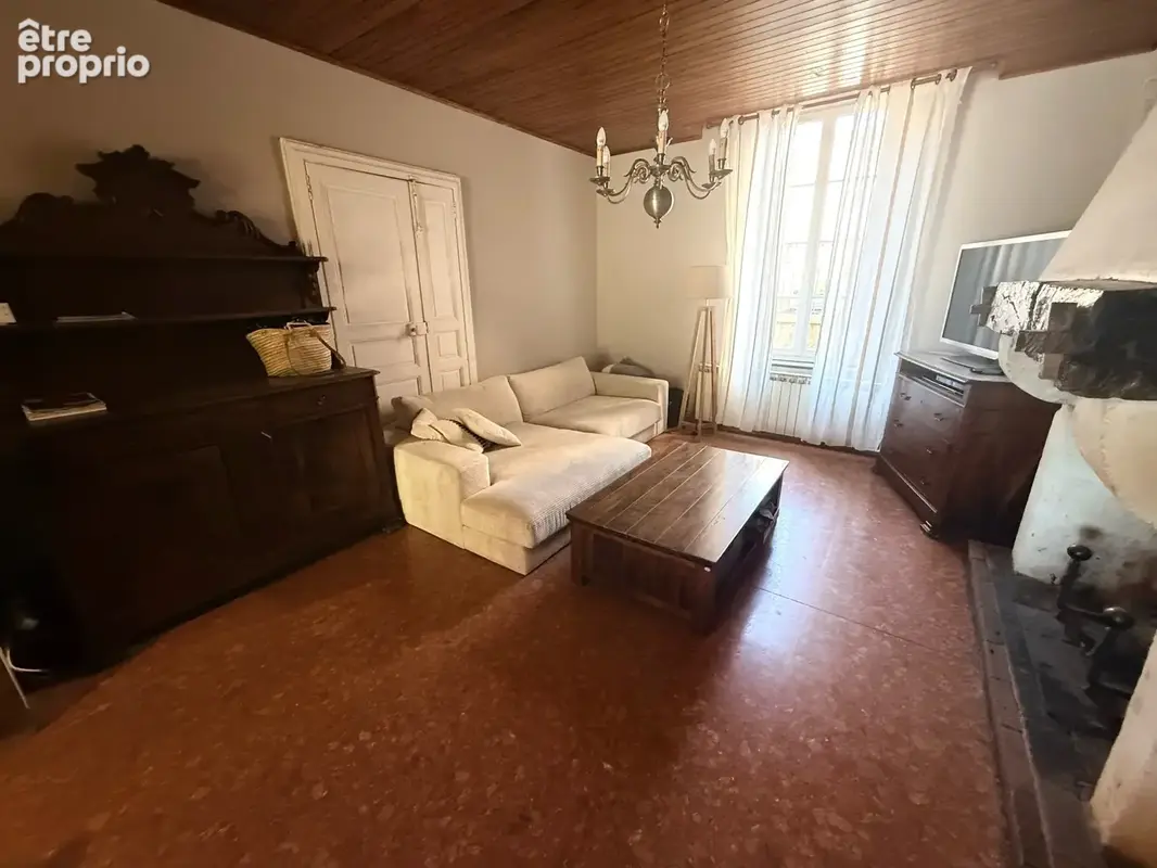 Maison vigneronne 158 m2, 3 580 m2 de terrain, 2 garages - photo 7
