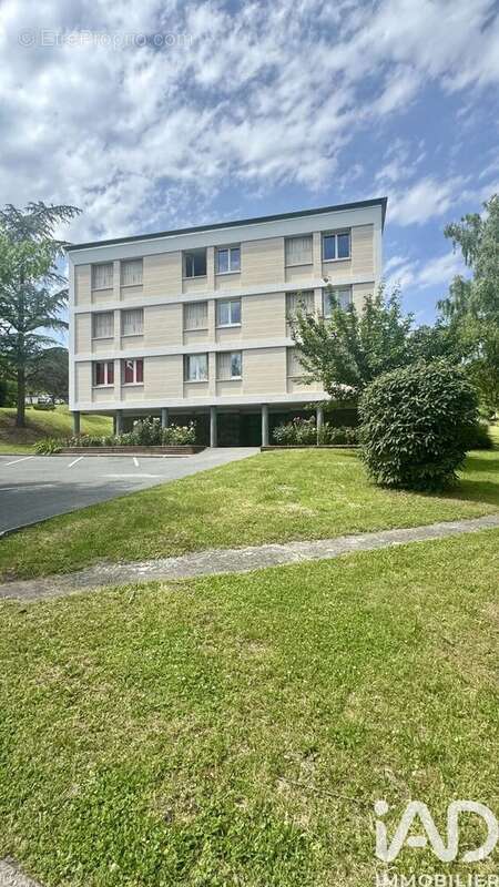 Photo 9 - Appartement à CLERMONT-FERRAND