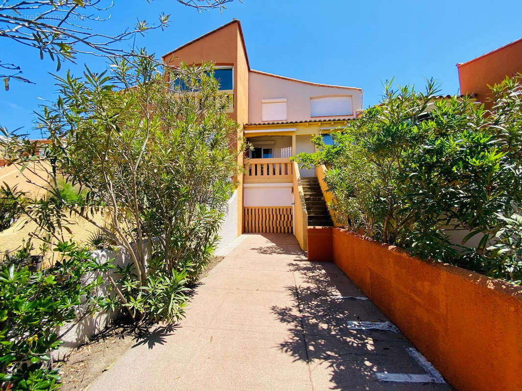 Barcarès : Superbe appartement avec terrasse et ponton privatif - photo 4
