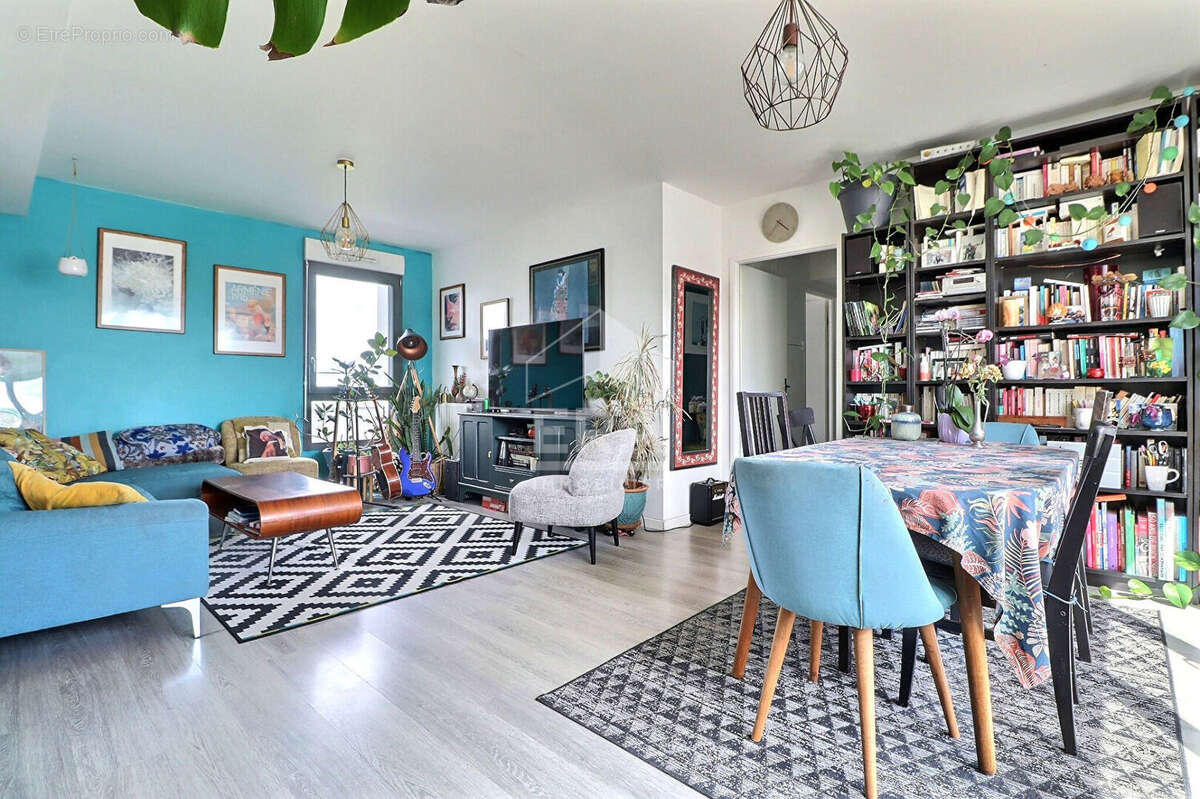 Appartement à AUBERVILLIERS