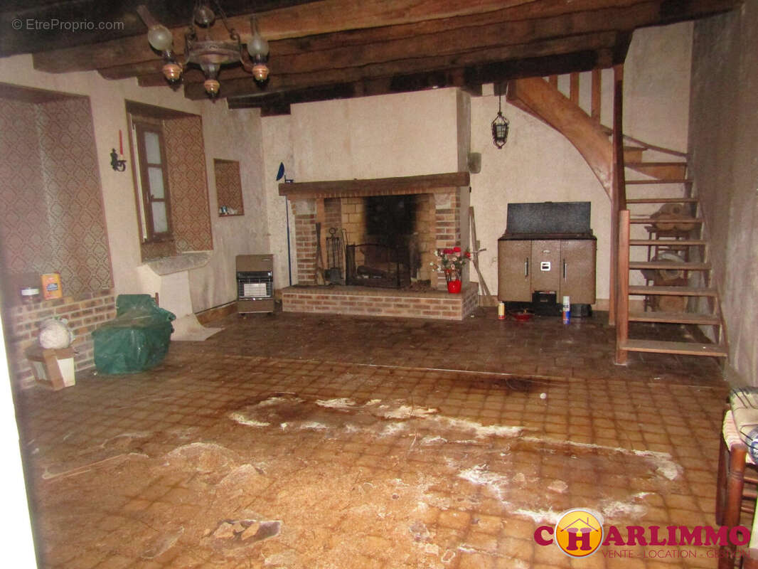 Maison à CHASSENON