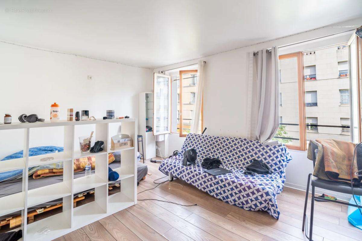 Appartement à PARIS-10E