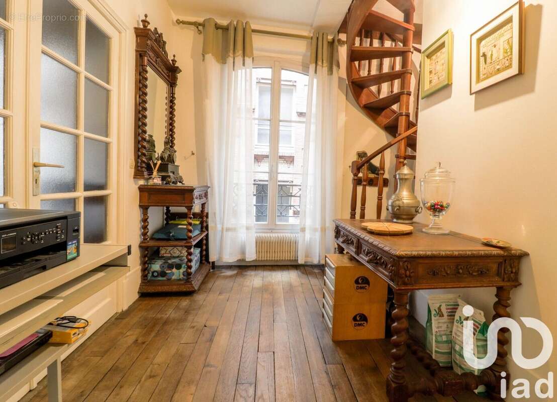 Photo 6 - Appartement à PARIS-10E
