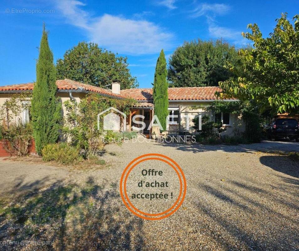 Photo 1 - Maison à SAINT-SULPICE