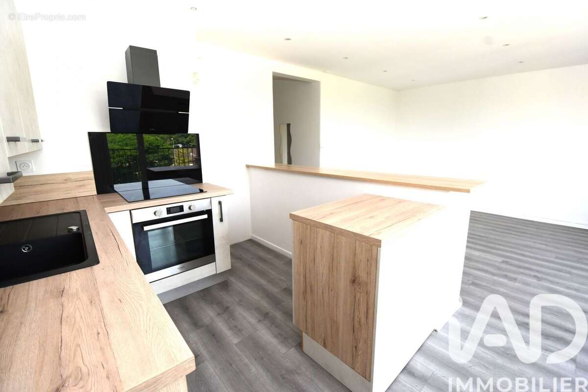 Photo 3 - Appartement à BRUYERES-LE-CHATEL