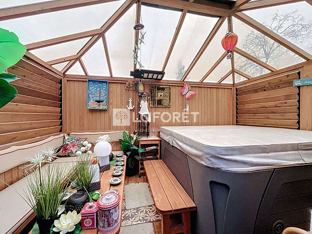 Maison à LONGPONT-SUR-ORGE