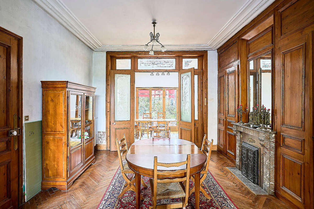 Maison à LA MADELEINE