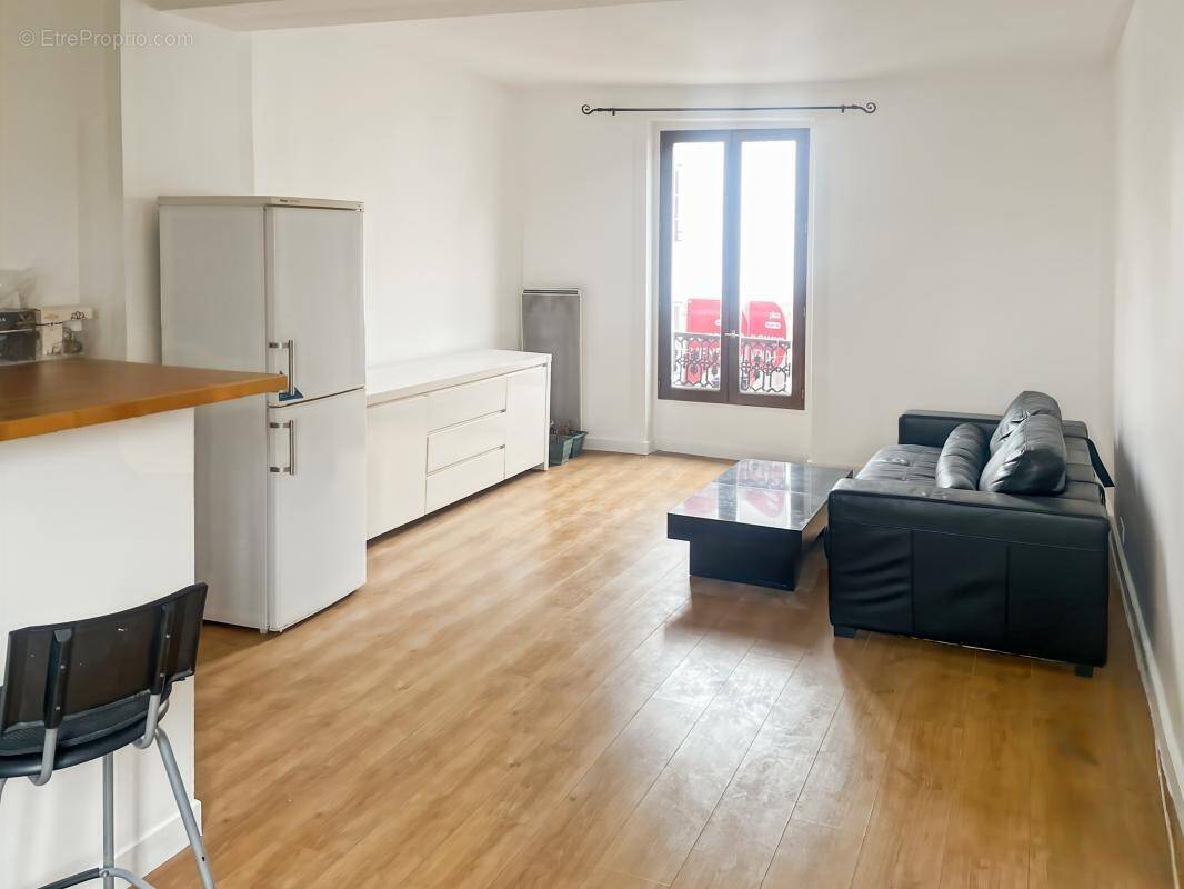 Appartement à COLOMBES