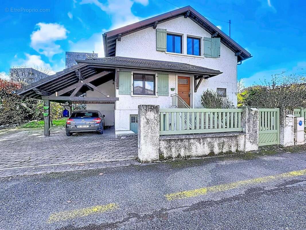 Photo 2 - Maison à AMBILLY